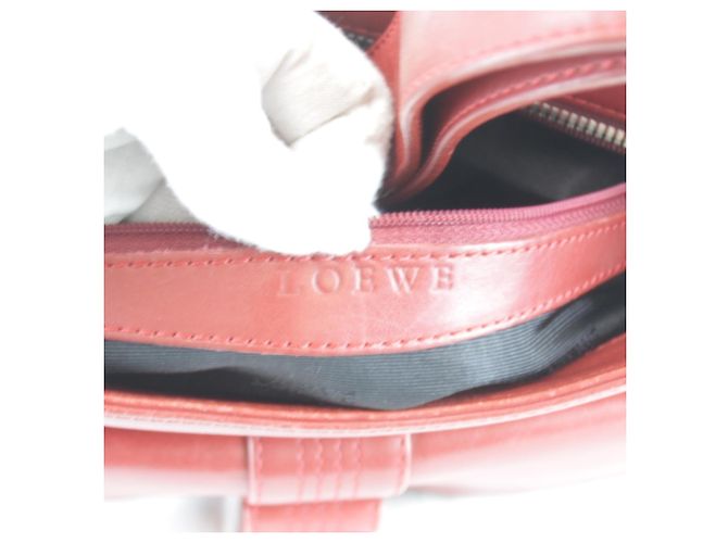 Borsa a tracolla in pelle rossa Loewe Rosso - vista 12