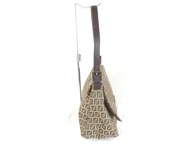 Borsa a tracolla a secchiello Fendi Zucchino Mamma Beige - vista 2