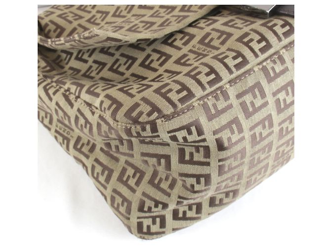 Borsa a tracolla a secchiello Fendi Zucchino Mamma Beige - vista 3