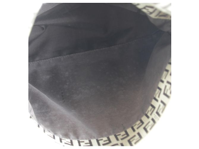 Borsa a tracolla a secchiello Fendi Zucchino Mamma Beige - vista 7