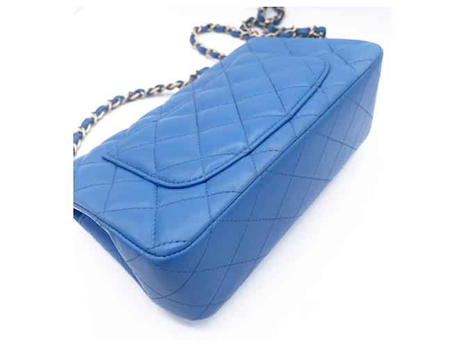 Timeless Chanel Classic Flap Mini Rectangular Cordero Azul Gold hardware - vista 9