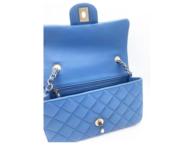 Timeless Chanel Classic Flap Mini Rectangular Cordero Azul Gold hardware - vista 11