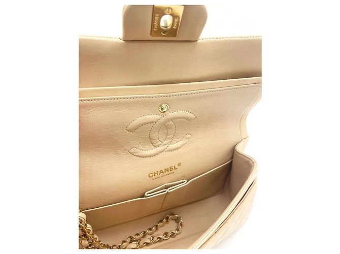 Chanel Classic Flap Medium Beige Pelle di Agnello - vista 14