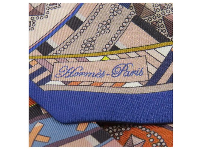 Hermès Twilly Schal aus Seide Beige Navy Blau Marineblau - Ansicht 3