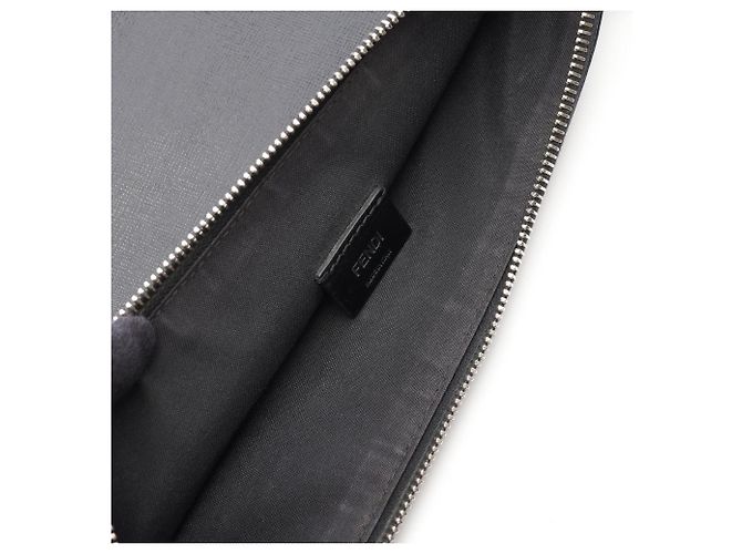 Clutch Fendi Karlito Second Bag in pelle nera Nero - vista 9