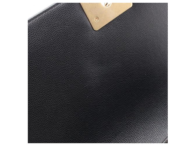 Borsa a tracolla Boy di Chanel in pelle di vitello martellata nera Nero - vista 6