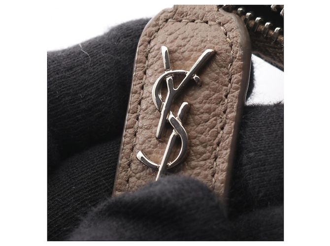 Yves Saint Laurent Leder-Bifold-Geldbörse in Grau Braun - Ansicht 8
