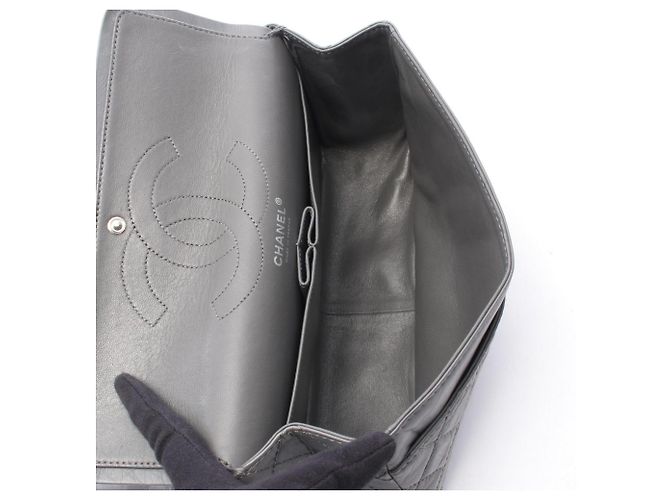 Borsa a Spalla Chanel 2.55 Matelassé Double Flap Marrone - vista 3