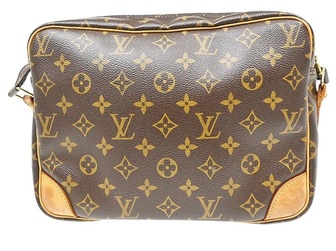 Louis Vuitton Nil Messenger Monogram Canvas 28 Marrone - vista 2