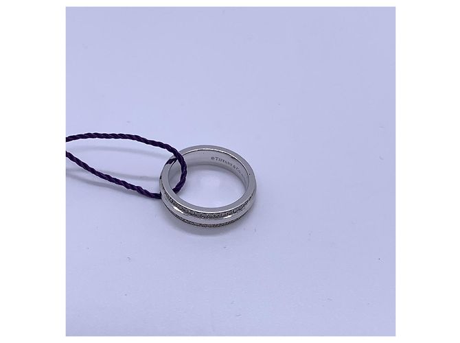 Anello Tiffany & Co T Series in oro bianco 18k e diamanti Argento - vista 2