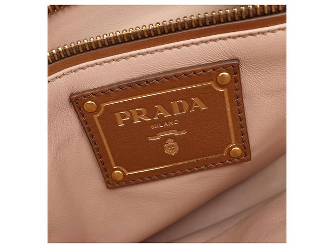 Borsa 2 Way in vitello City Prada Marrone - vista 4