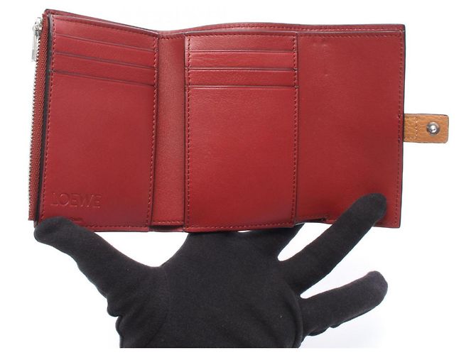 Loewe Tri-fold Wallet aus braunem Leder - Ansicht 3