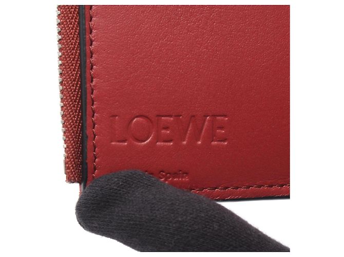 Loewe Tri-fold Wallet aus braunem Leder - Ansicht 4