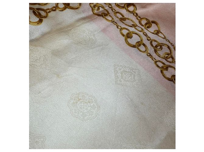 Chanel Coco Mark Seidenschal mit Kettenmuster Pink - Ansicht 8