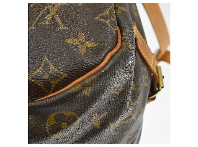 Louis Vuitton Saumur Monogram Canvas 35 Marrone - vista 7