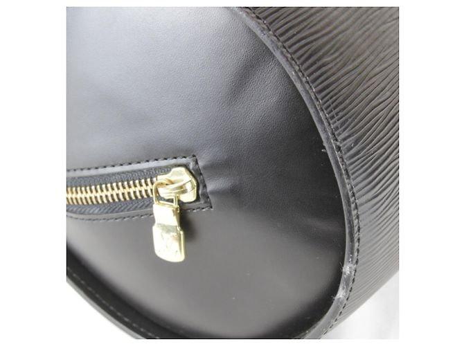 Borsa Louis Vuitton Soufflot Nero - vista 4