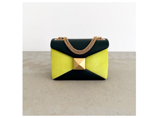 Borsa Valentino Garavani One Stud Medium – Runway Primavera 2022 – Smeraldo e Chartreuse Verde Giallo - vista 4