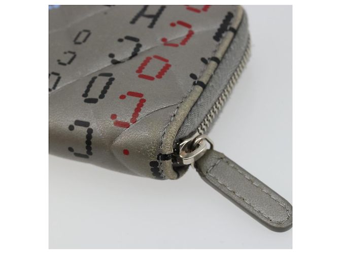 CHANEL Matelasse Typography Münzbeutel aus Lammleder Grau Silber CC Authentisch 184786A Braun - Ansicht 15