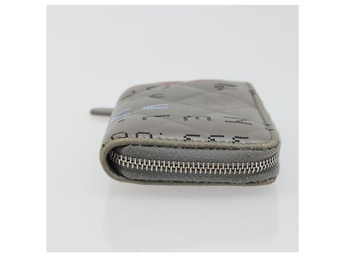 CHANEL Matelasse Typography Münzbeutel aus Lammleder Grau Silber CC Authentisch 184786A Braun - Ansicht 3