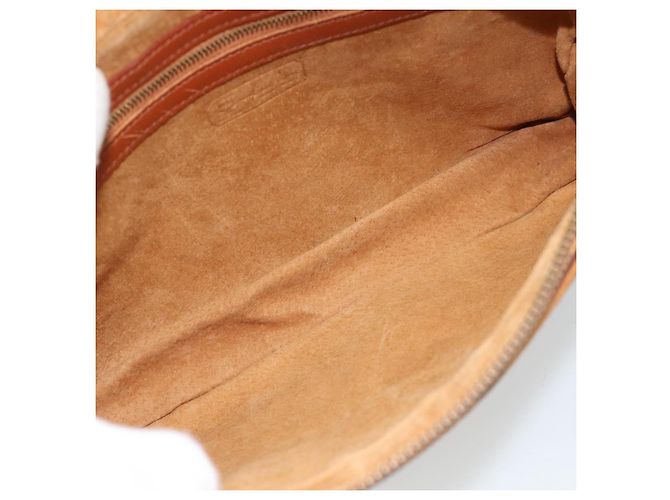 Clutch MCM Vicetos Logogram in pelle PVC Marrone Oro Auth ar13951 D'oro - vista 10