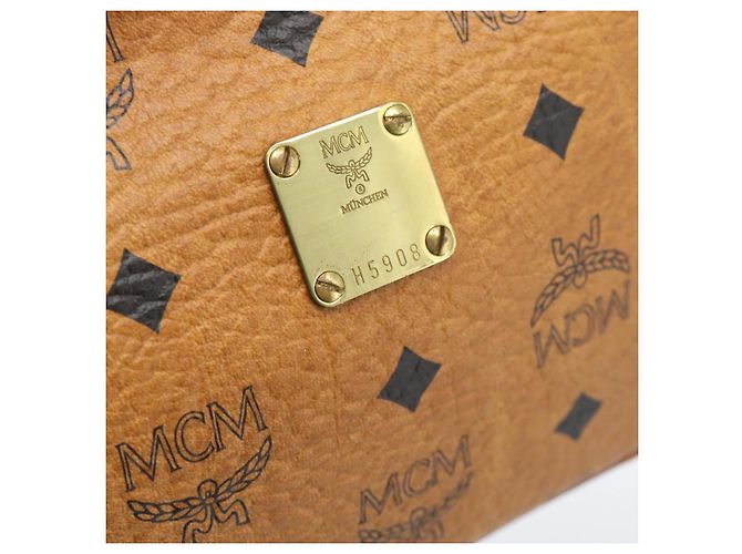 Clutch MCM Vicetos Logogram in pelle PVC Marrone Oro Auth ar13951 D'oro - vista 12