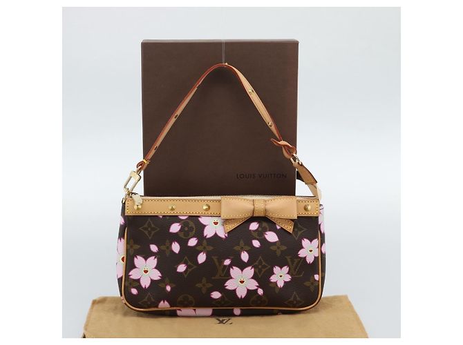 LOUIS VUITTON Monogram Cherry Blossom Pochette Pouch M92006 LV Auth 184386SAV Monogramma - vista 12