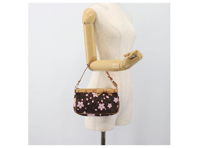 LOUIS VUITTON Monogram Cherry Blossom Pochette Pouch M92006 LV Auth 184386SAV Monogramma - vista 21