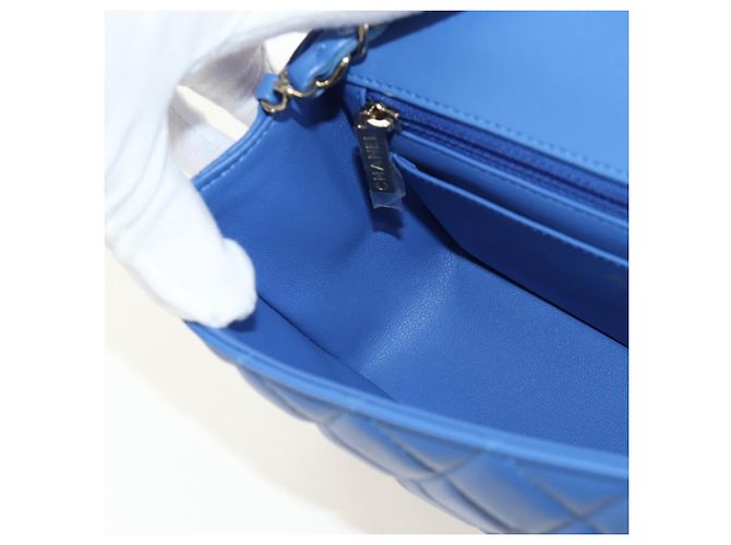 CHANEL Mini Matelasse 20 Chain Shoulder Bag Lamb Skin Blue Gold CC Auth 183794SM Bleu Doré - vue 26