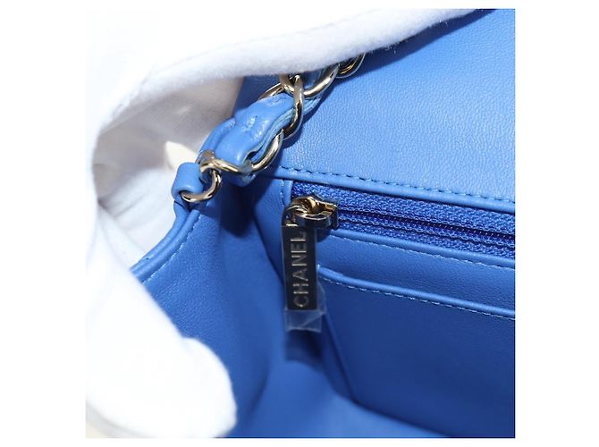 CHANEL Mini Matelasse 20 Chain Shoulder Bag Lamb Skin Blue Gold CC Auth 183794SM Bleu Doré - vue 27