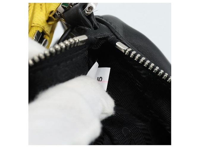 Borsa a Spalla PRADA Triangle in Pelle Nera e Gialla Auth ka4743SM Nero Giallo - vista 11