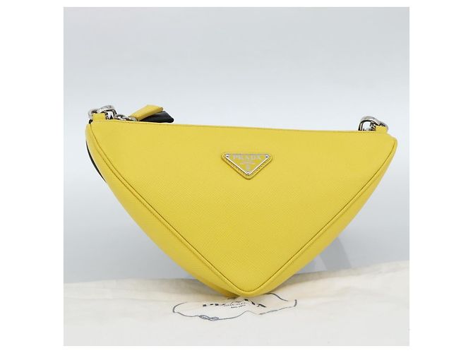 Borsa a Spalla PRADA Triangle in Pelle Nera e Gialla Auth ka4743SM Nero Giallo - vista 12