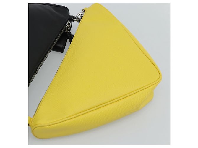 Borsa a Spalla PRADA Triangle in Pelle Nera e Gialla Auth ka4743SM Nero Giallo - vista 21