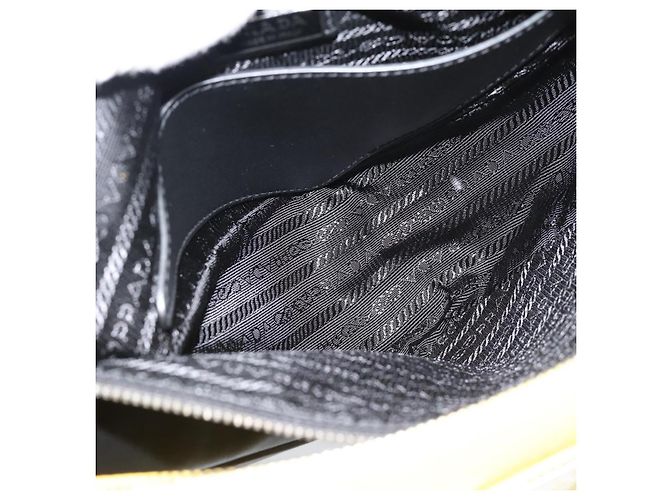 Borsa a Spalla PRADA Triangle in Pelle Nera e Gialla Auth ka4743SM Nero Giallo - vista 29