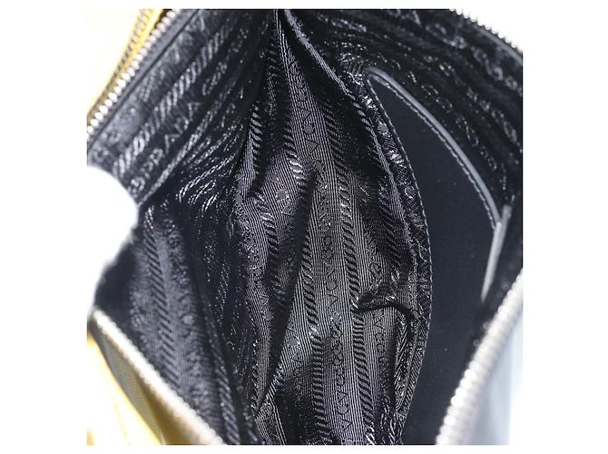 Borsa a Spalla PRADA Triangle in Pelle Nera e Gialla Auth ka4743SM Nero Giallo - vista 31