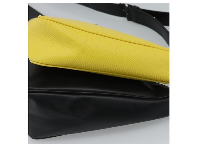 Borsa a Spalla PRADA Triangle in Pelle Nera e Gialla Auth ka4743SM Nero Giallo - vista 5