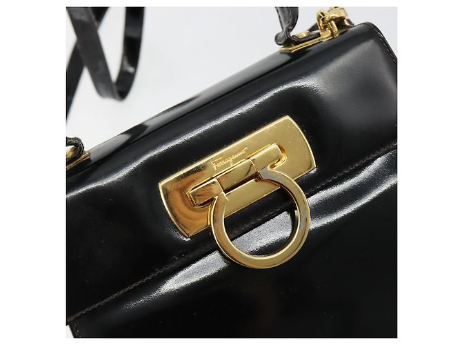Borsa Salvatore Ferragamo Gancini in Pelle 2way Nera Oro Auth 185010 Nero D'oro - vista 22