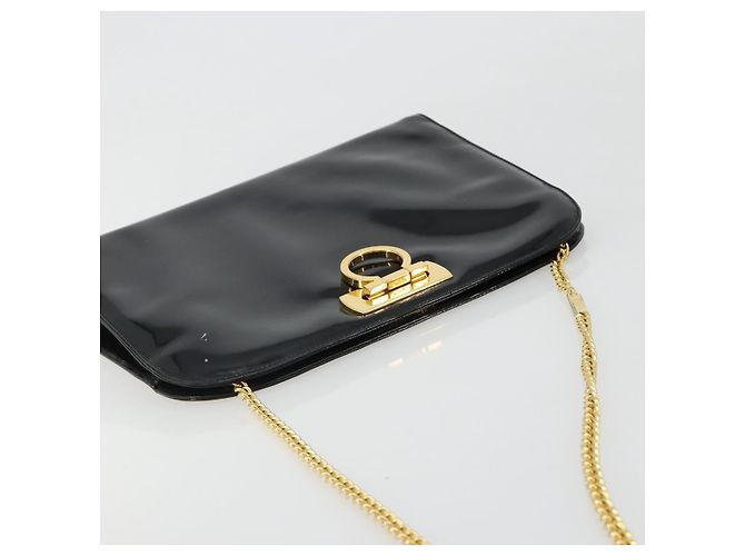 Sac à chaîne Gancini Salvatore Ferragamo en cuir verni noir et or Auth 184797 Doré - vue 7