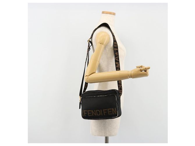 Borsa a tracolla FENDI Canvas Black Gold Auth 183392 Nero D'oro - vista 22