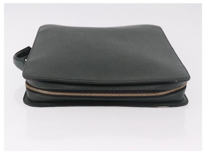 LOUIS VUITTON Taiga Baltic Briefcase Epicea M30064 LV Auth 184298 - vista 4