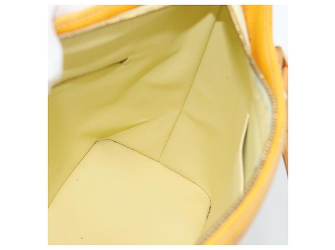 LOUIS VUITTON Bolso Monogram Vernis Houston Lime Yellow M91055 LV Auth 184778 Dorado - vista 21