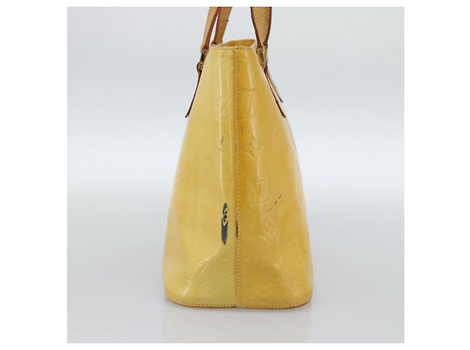 LOUIS VUITTON Bolso Monogram Vernis Houston Lime Yellow M91055 LV Auth 184778 Dorado - vista 3