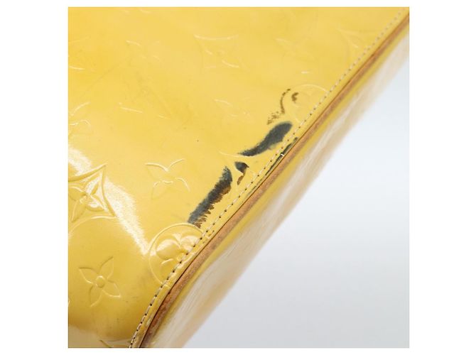 LOUIS VUITTON Bolso Monogram Vernis Houston Lime Yellow M91055 LV Auth 184778 Dorado - vista 8