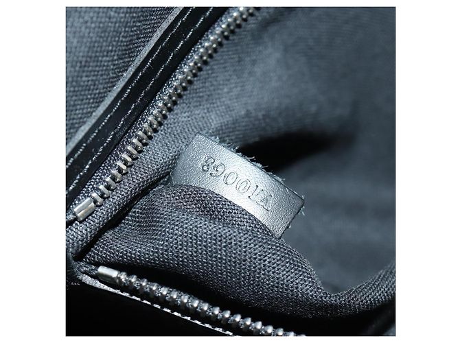 LOUIS VUITTON Taiga Saratov GM Shoulder Bag Ardoise M30882 LV Auth am11814V Grigio - vista 11