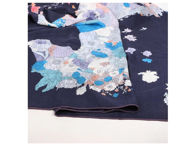 Carré Géant Hermès "Robe Legere" in cashmere e seta, blu navy - vista 7
