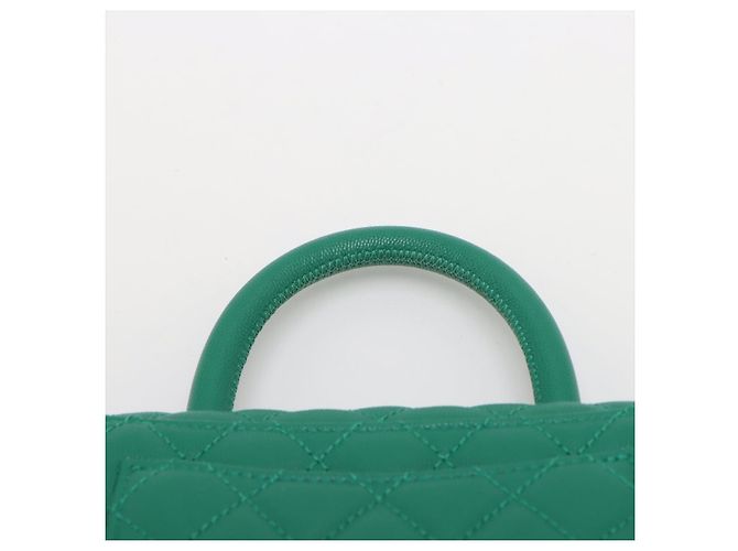 Timeless Chanel Borsa a mano e a tracolla piccola in pelle caviar Coco Verde - vista 6
