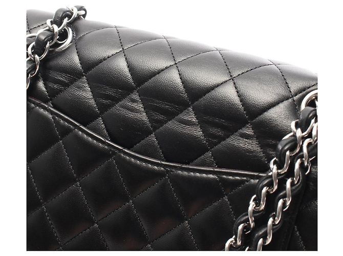 Borsa a tracolla Chanel Matelassé Double Flap Nero - vista 7