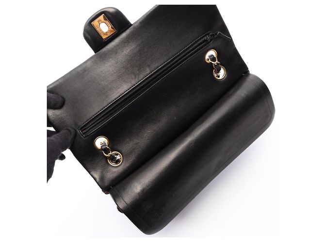 Borsa a tracolla Chanel Matelassé Double Flap Nero - vista 6