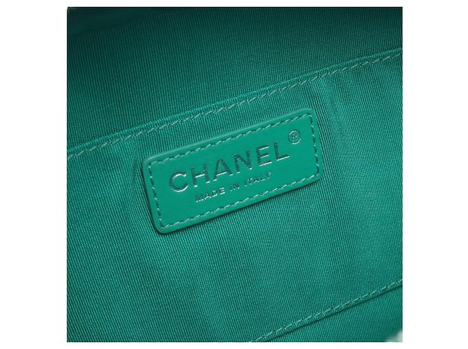 Bolso de hombro Chanel Matelassé Half Coco Verde - vista 4