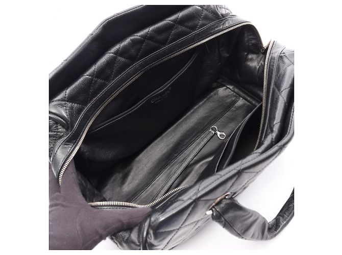 Borsa Chanel Matelassé in nero - vista 3