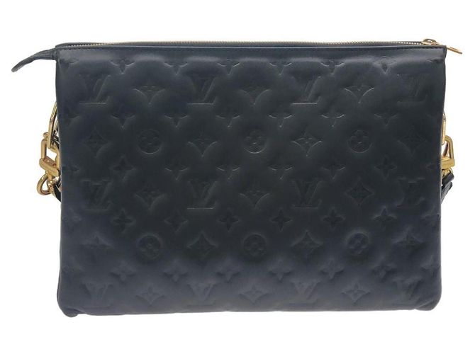 Borsa a Spalla Louis Vuitton Monogram Coussin MM M57783 Nero - vista 2